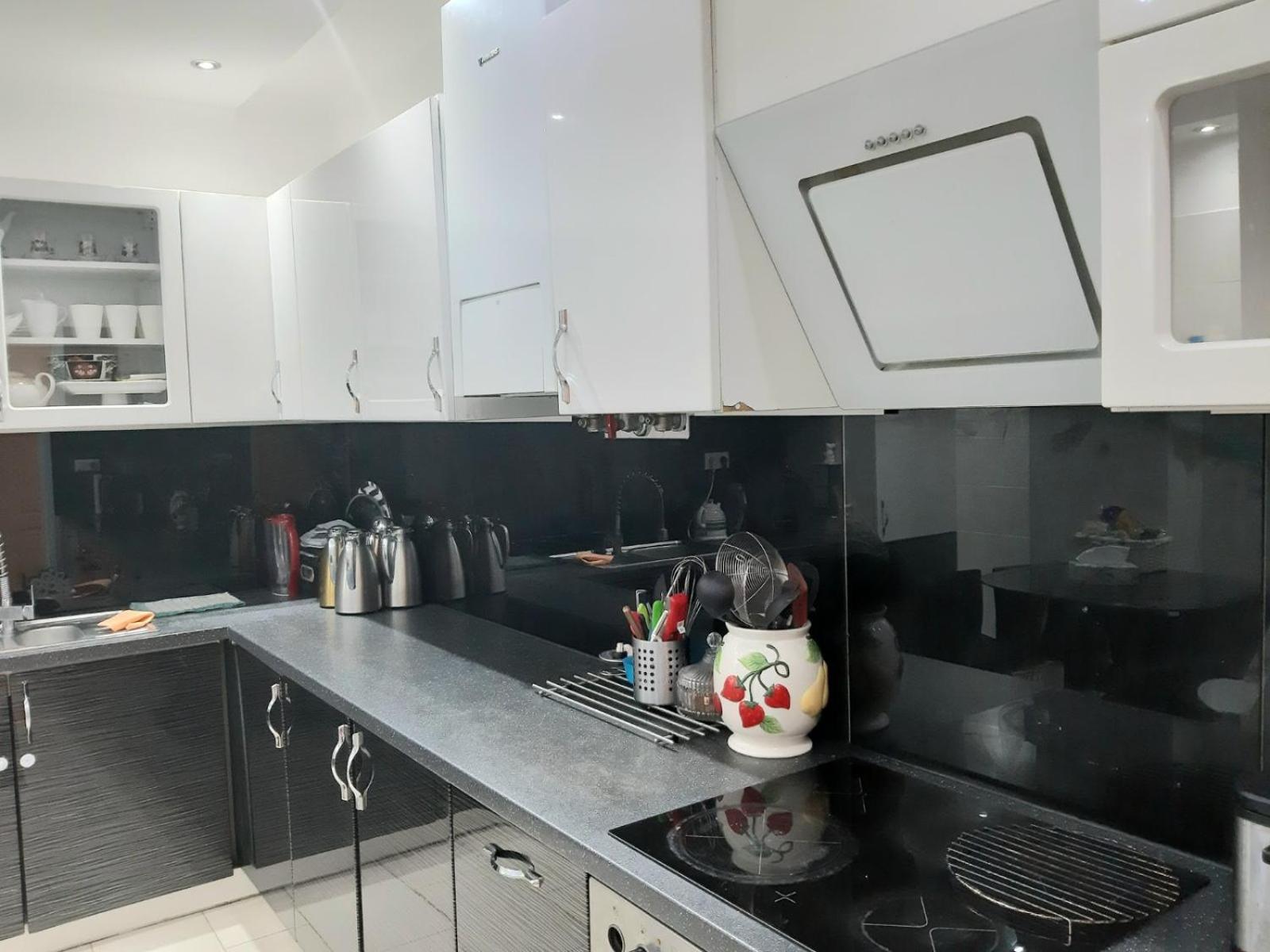 Grosse Wohnung Naehe Zentrum Vienna Luaran gambar