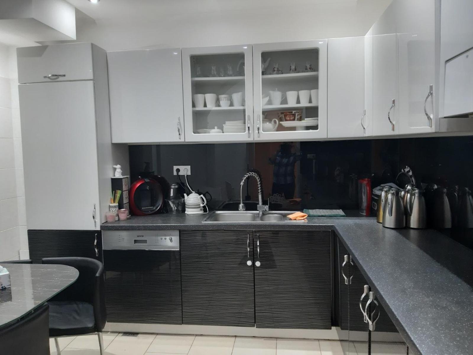 Grosse Wohnung Naehe Zentrum Vienna Luaran gambar